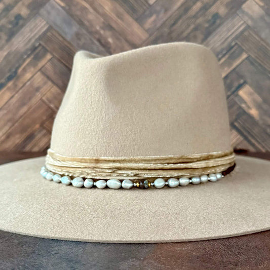 Classic Pearl Slider in Grey Hat Band