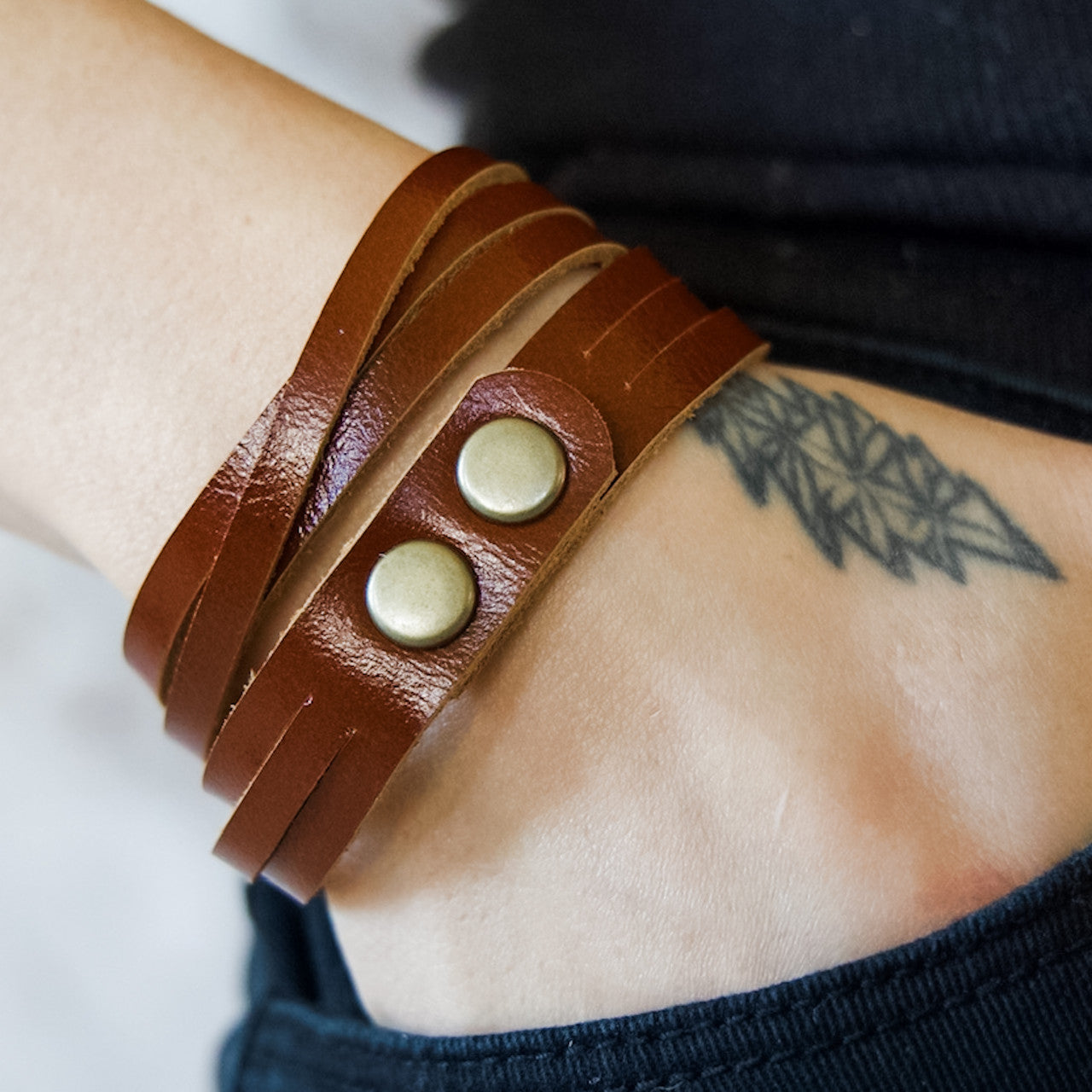 Sloane Sliced Wrap Bracelet In Whiskey