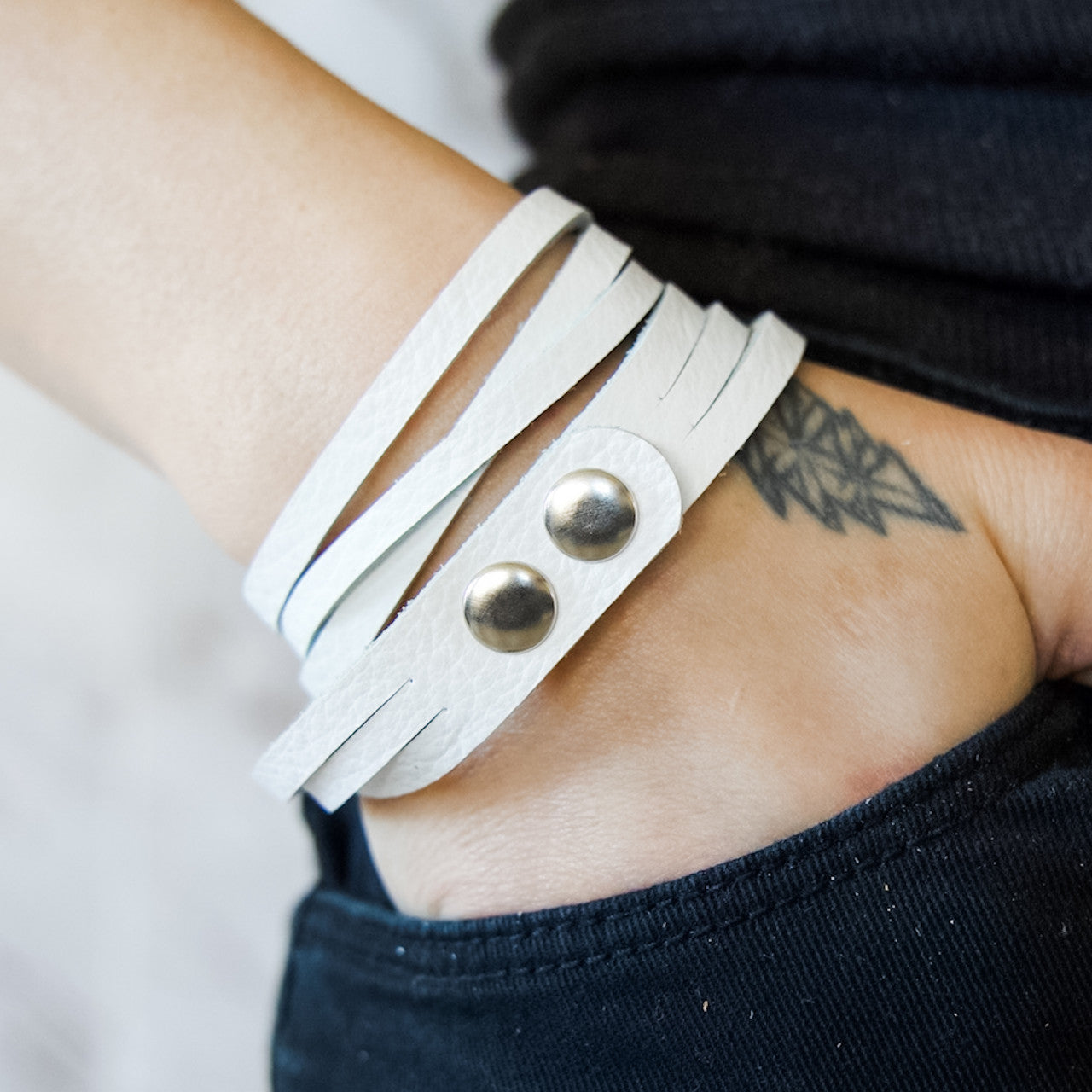 Sloane Sliced Wrap Bracelet In White