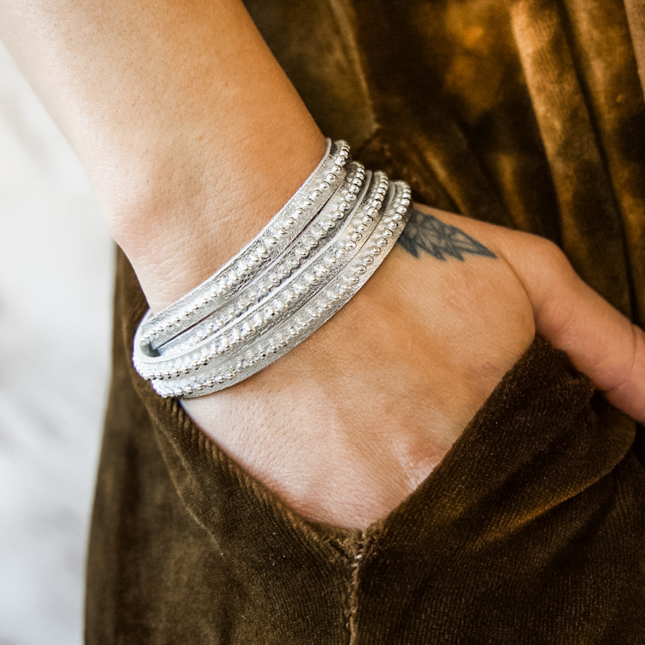 Beads Row Slender Wrap Bracelet in Dust